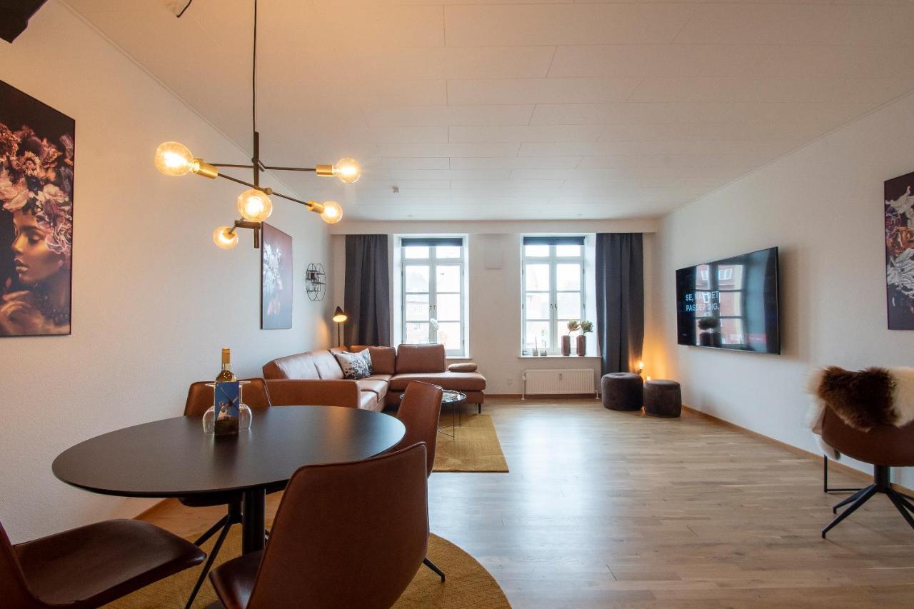 Stylish Two Floor Deluxe Apartment - 2 Bedroom Sønderborg 外观 照片